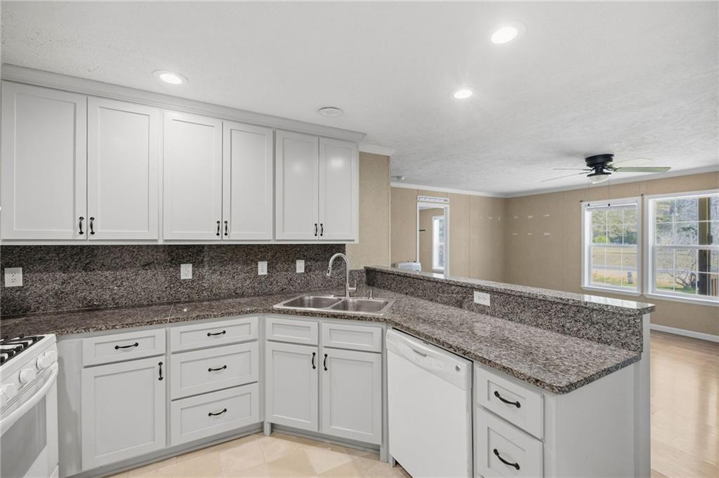 32507 Pea Ridge Road Albany, LA 70711 - Photo 5 of 22