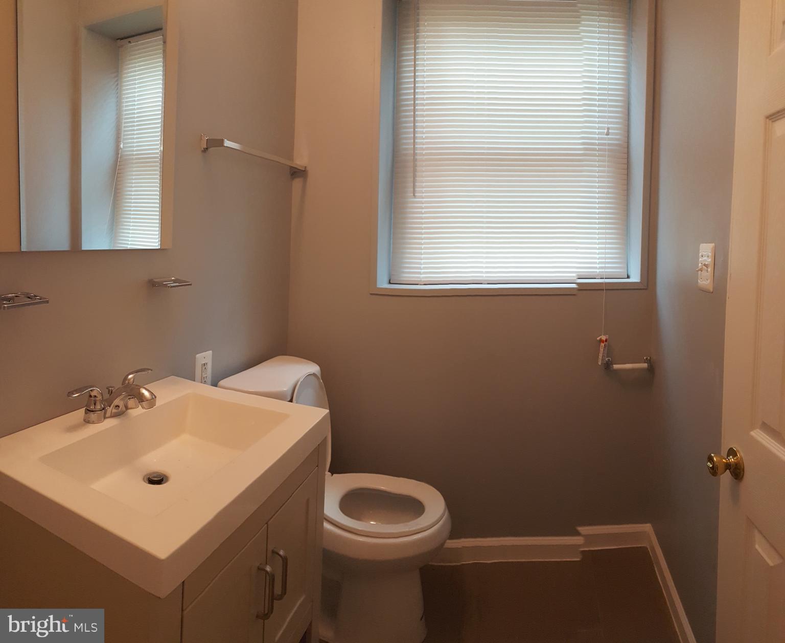 1440 Maple Avenue Baltimore, MD 21221 - Photo 8 of 26 Gallery Image 8