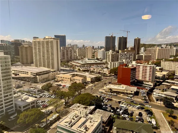$2,800 | 1750 Kalakaua Avenue, Unit 2111, Honolulu, HI 96826