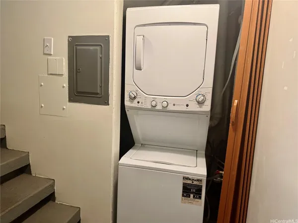 $2,800 | 1750 Kalakaua Avenue, Unit 2111, Honolulu, HI 96826