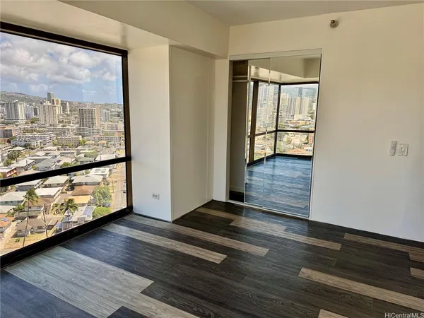 $2,800 | 1750 Kalakaua Avenue, Unit 2111, Honolulu, HI 96826