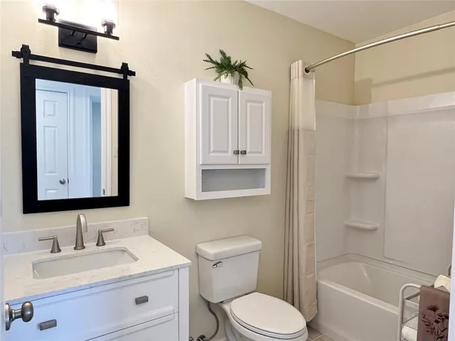 $2,395 | 135 Gin Road, Ennis, TX 75119