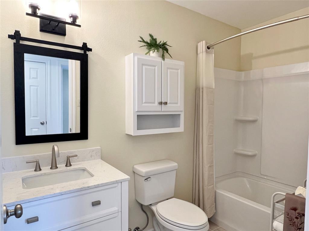 135 Gin Road Ennis, TX 75119 - Photo 13 of 15