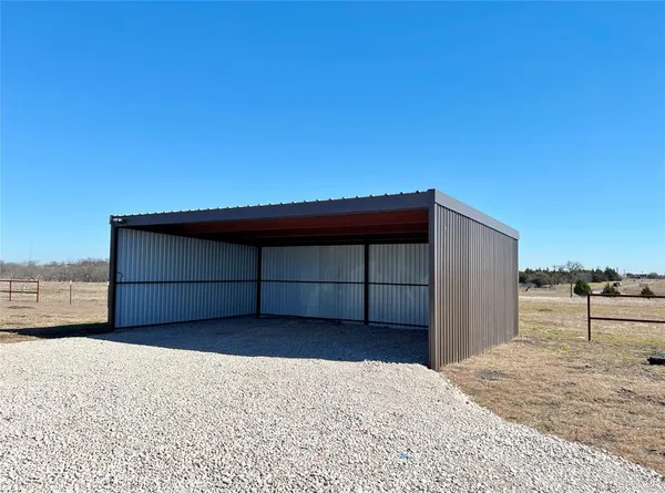 $2,295 | 135 Gin Road, Ennis, TX 75119