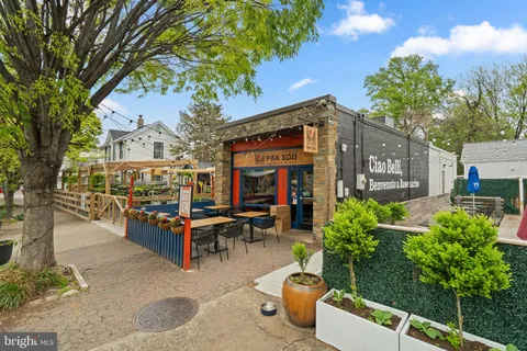 $1,495,000 | 123 East Walnut Street, Alexandria, VA 22301