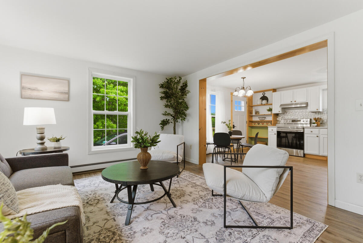 69 Collinsbrook Road Brunswick, ME 04011 - Photo 2 of 79 DSC01065