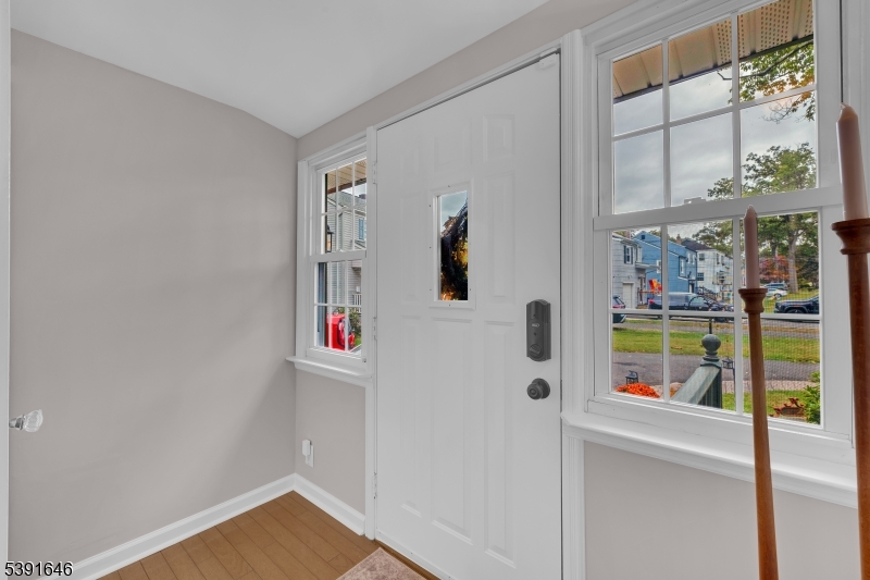 233 Maple Avenue Dunellen, NJ 08812 - Photo 2 of 46