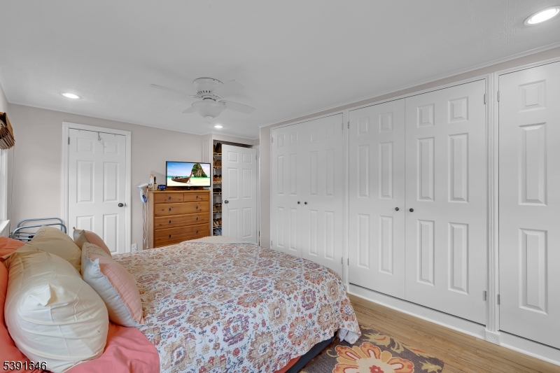 233 Maple Avenue Dunellen, NJ 08812 - Photo 21 of 46