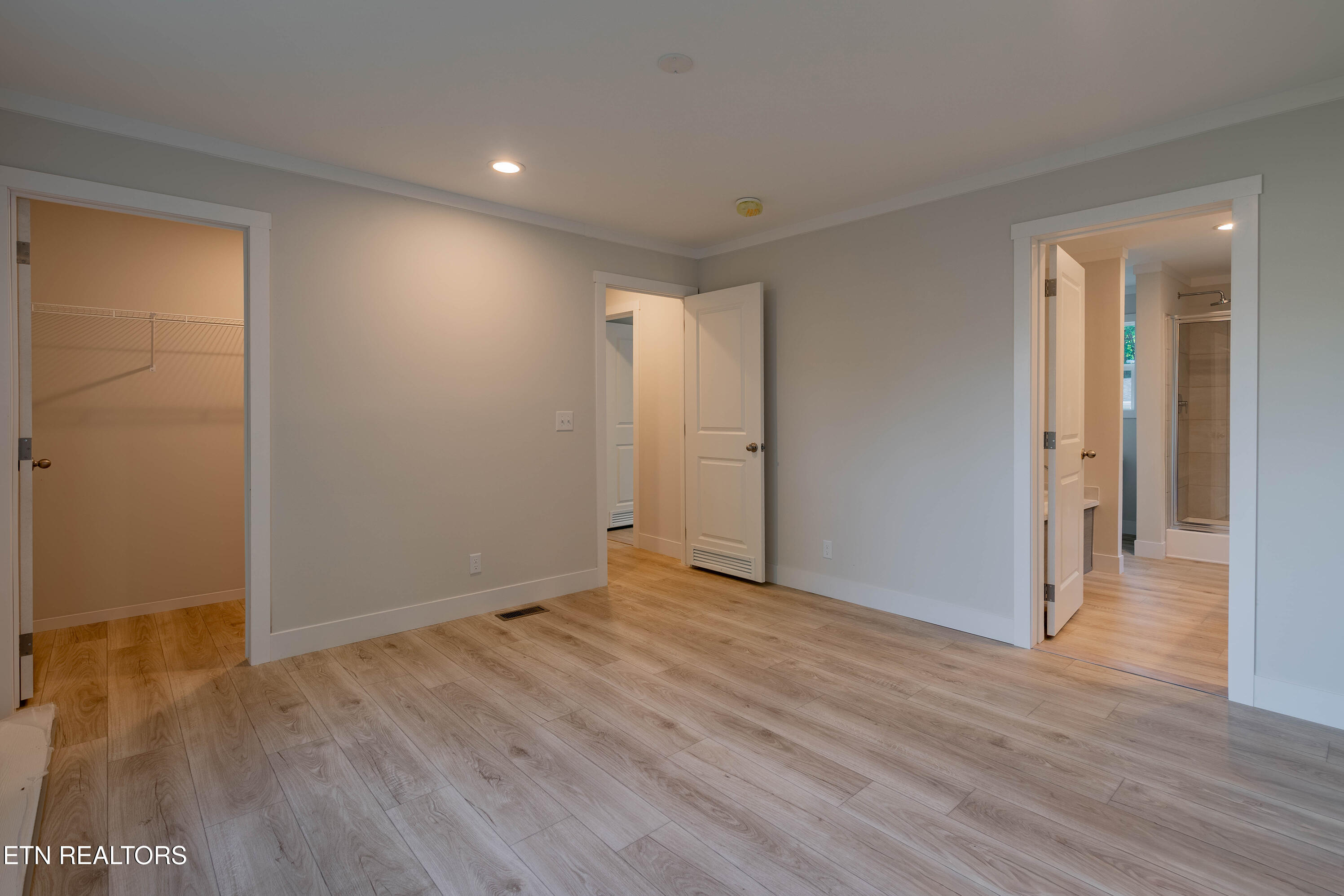 2113 Tipton Station Road Knoxville, TN 37920 - Photo 15 of 27 A7300376-HDR