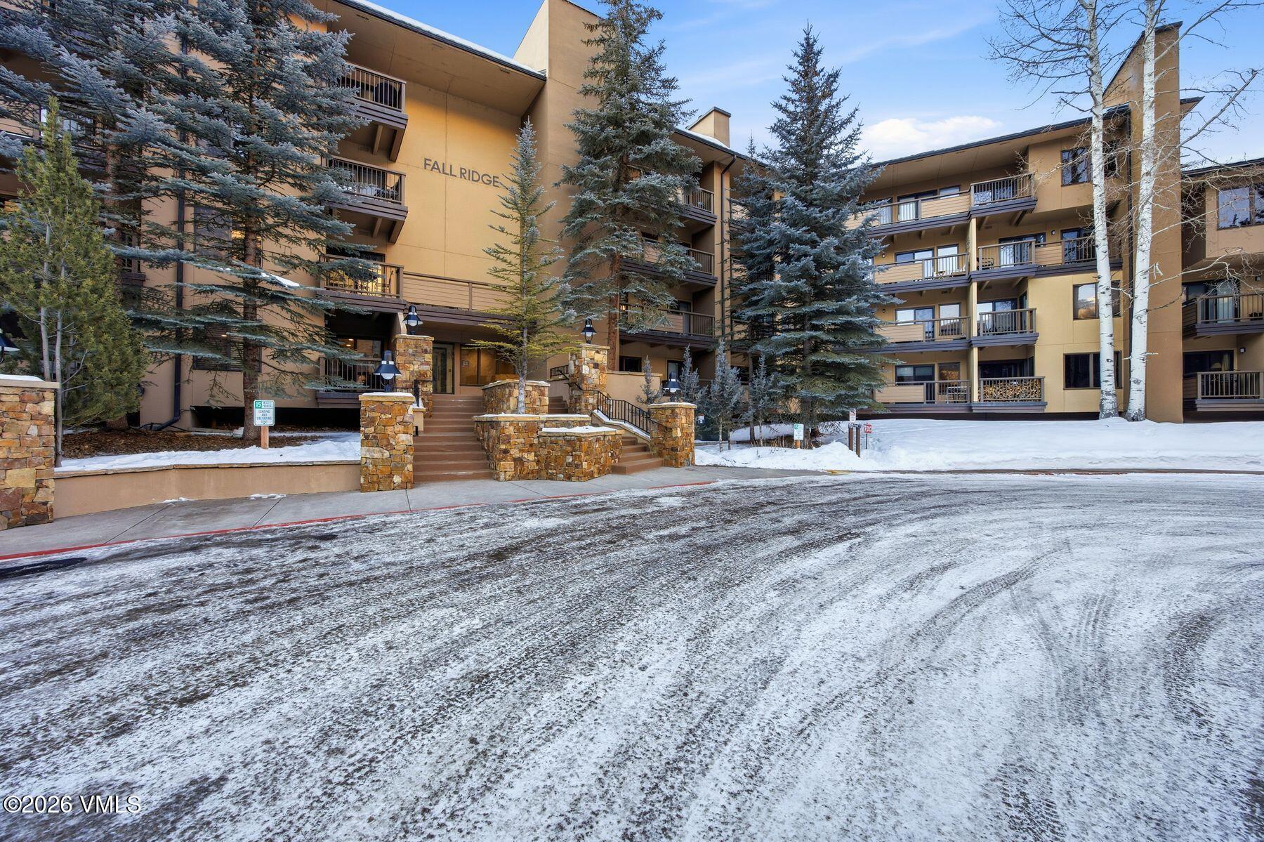 1650 Fall Ridge Road, Unit 412 Vail, CO 81657 - Photo 20 of 25 Building Exterior