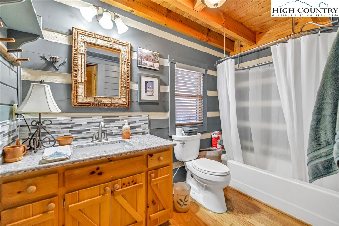 284 Rivers Edge Access Road Jefferson, NC 28640 - Photo 18 of 40