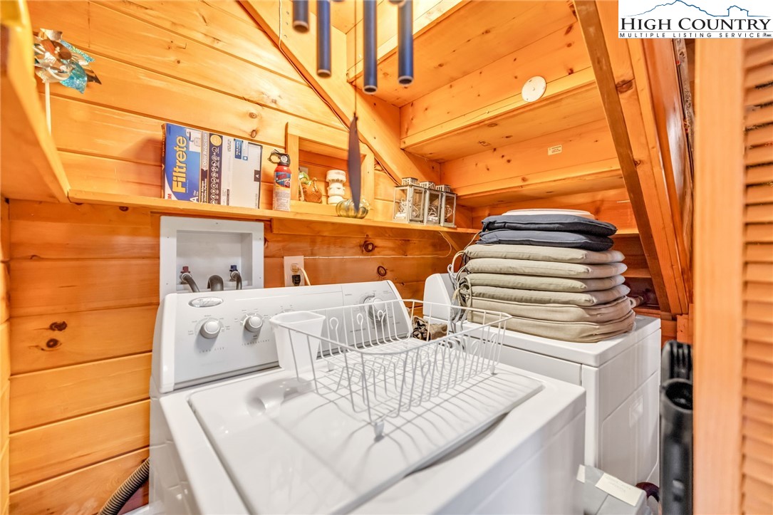 284 Rivers Edge Access Road Jefferson, NC 28640 - Photo 19 of 40