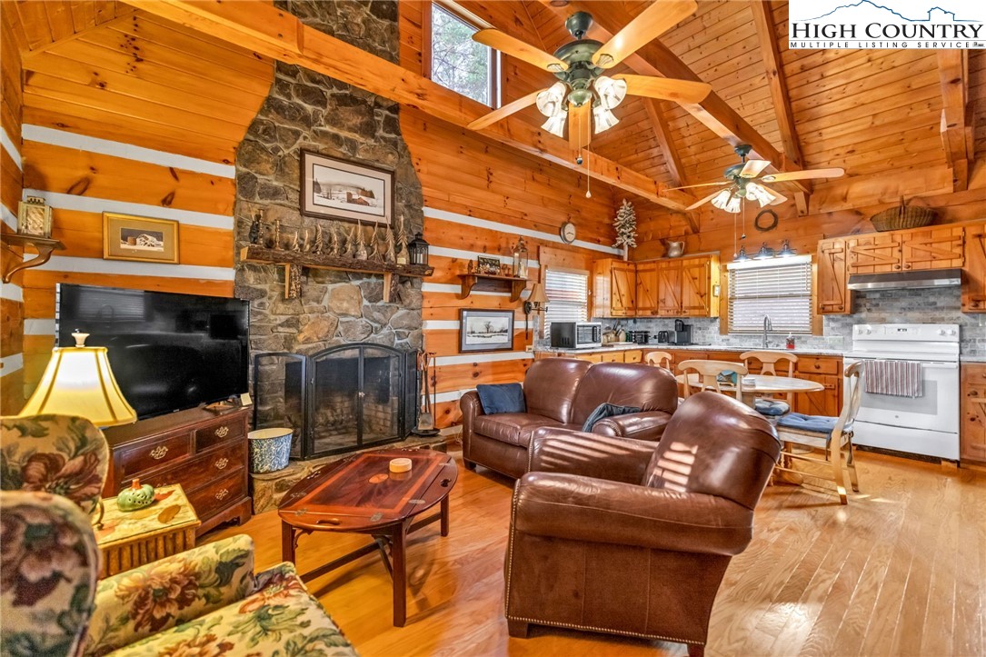 284 Rivers Edge Access Road Jefferson, NC 28640 - Photo 20 of 40