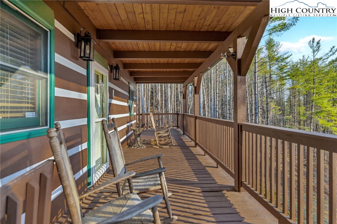 284 Rivers Edge Access Road Jefferson, NC 28640 - Photo 27 of 40