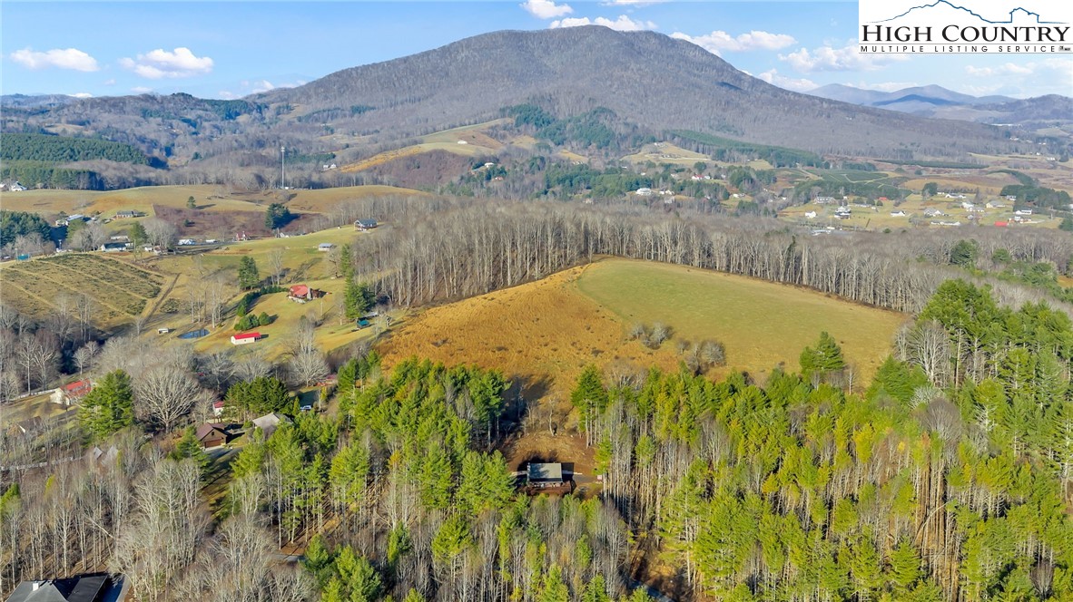 284 Rivers Edge Access Road Jefferson, NC 28640 - Photo 36 of 40