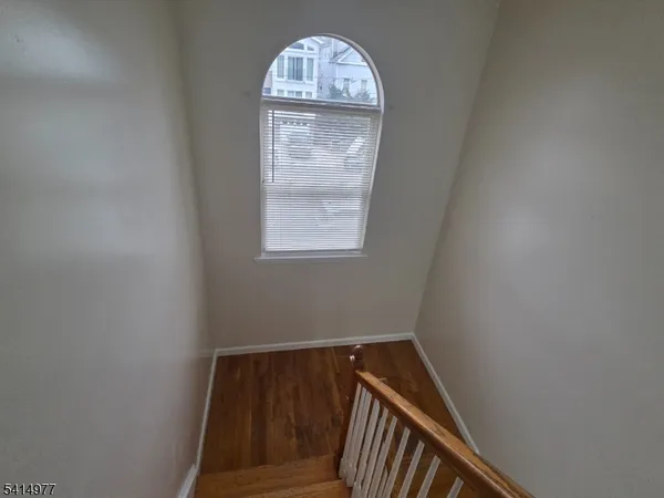 $3,300 | 158 Sherman Avenue, Unit 2, Newark, NJ 07114