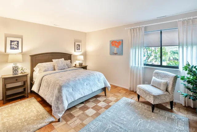 $2,810 | 44 Highway 25A, Unit 103, Smithtown, NY 11787