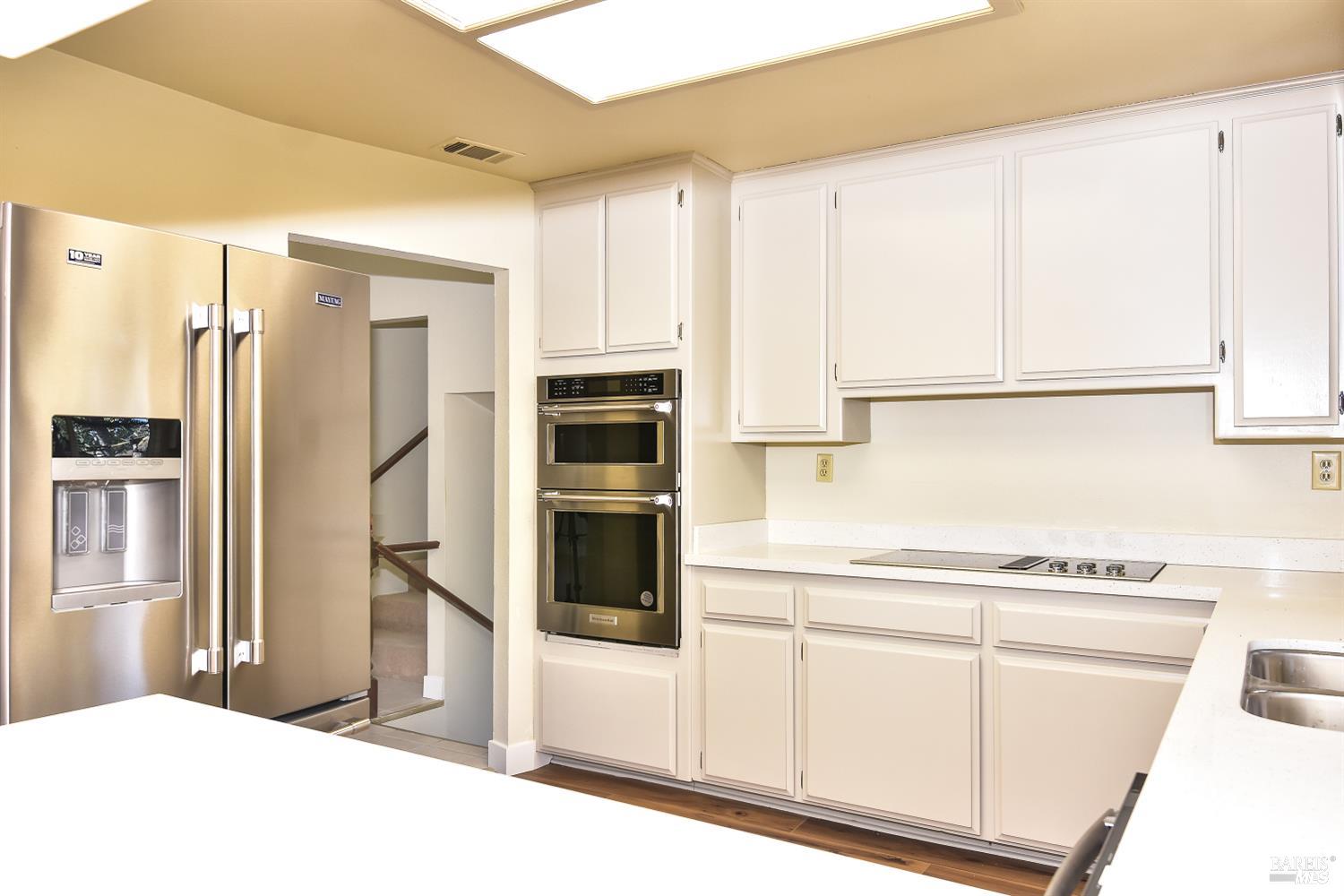 418 Nut Tree Road Vacaville, CA 95687 - Photo 3 of 13