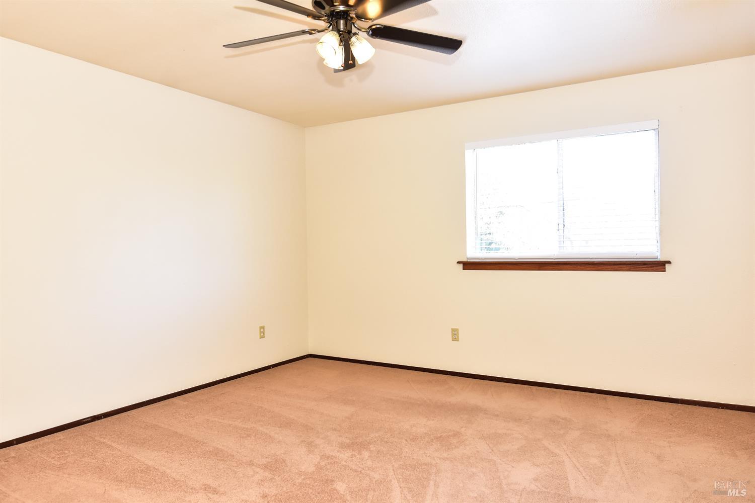 418 Nut Tree Road Vacaville, CA 95687 - Photo 9 of 13 Large primary bedroom