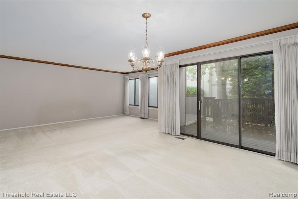 23231 Farmington Road Farmington, MI 48336 - Photo 24 of 53