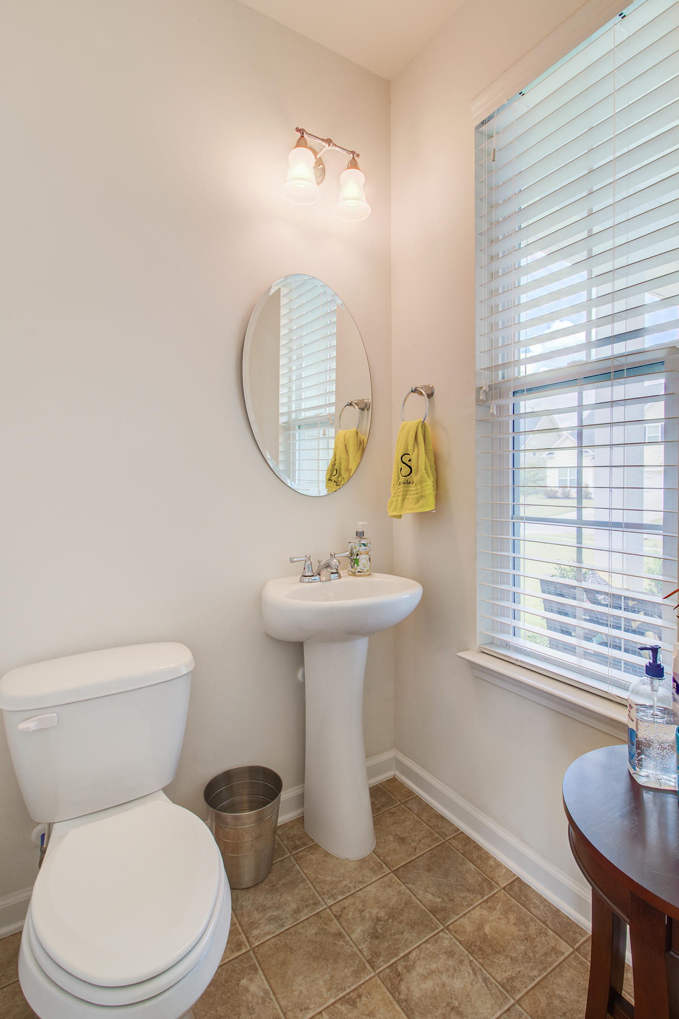 137 Royal Star Road Summerville, SC 29486 - Photo 14 of 29 20