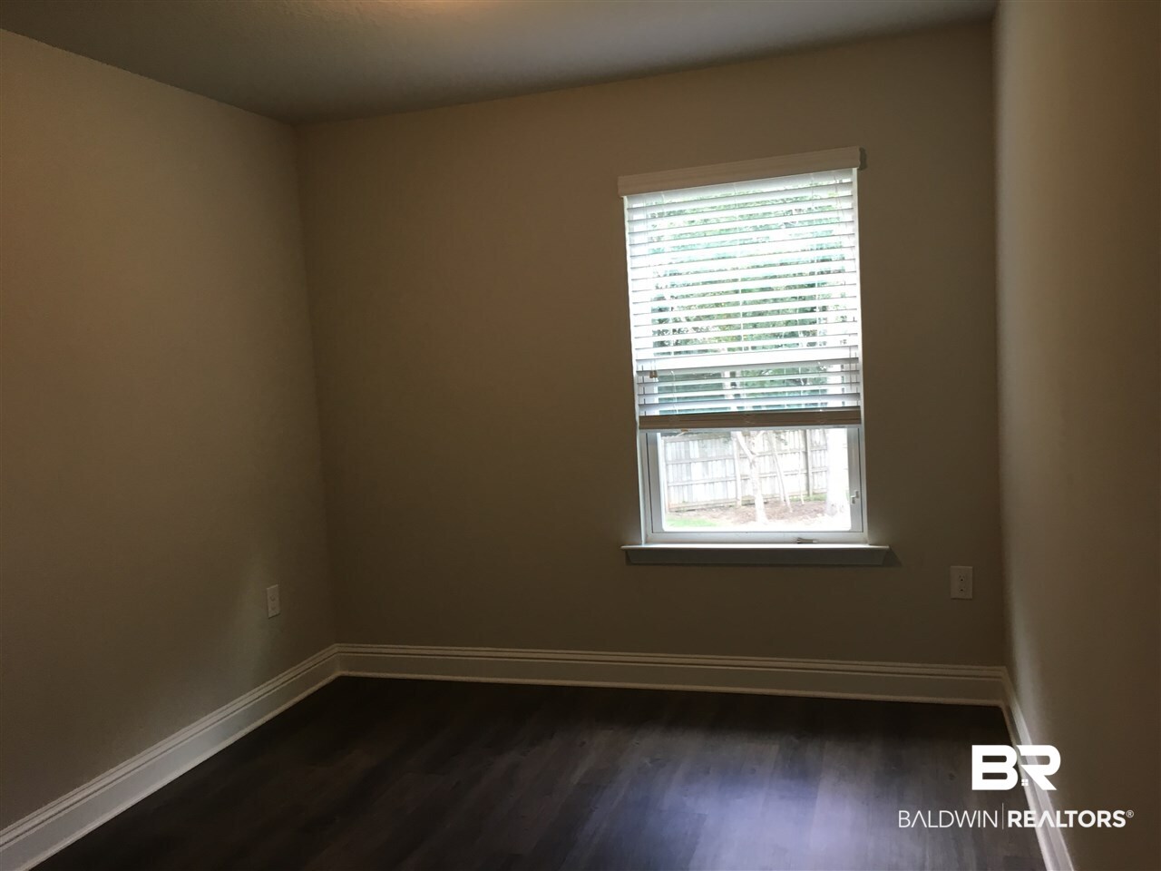 25806 Pollard Road, Unit 4 Daphne, AL 36526 - Photo 4 of 8