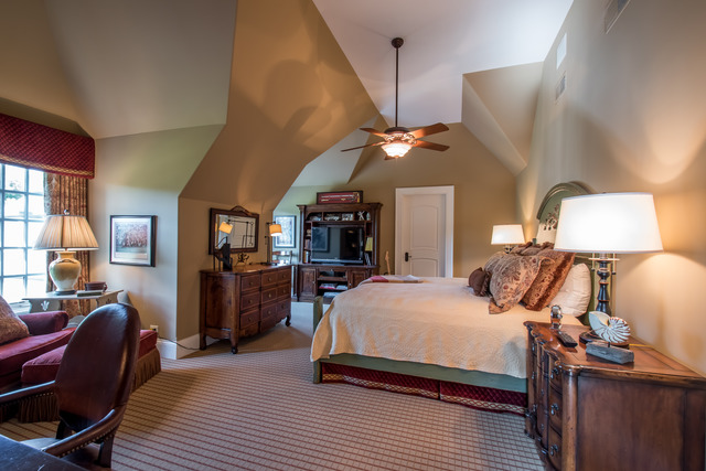 2 Rock Ridge Lane Barrington Hills, IL 60010 - Photo 14 of 25