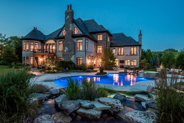 2 Rock Ridge Lane Barrington Hills, IL 60010 - Photo 3 of 25