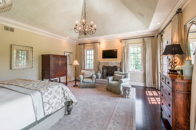 2 Rock Ridge Lane Barrington Hills, IL 60010 - Photo 9 of 25