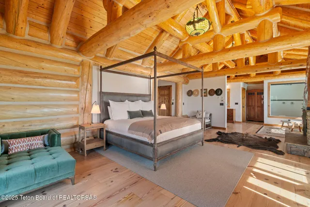 $5,950,000 | 3100 County Road 129, Grover, WY 83122