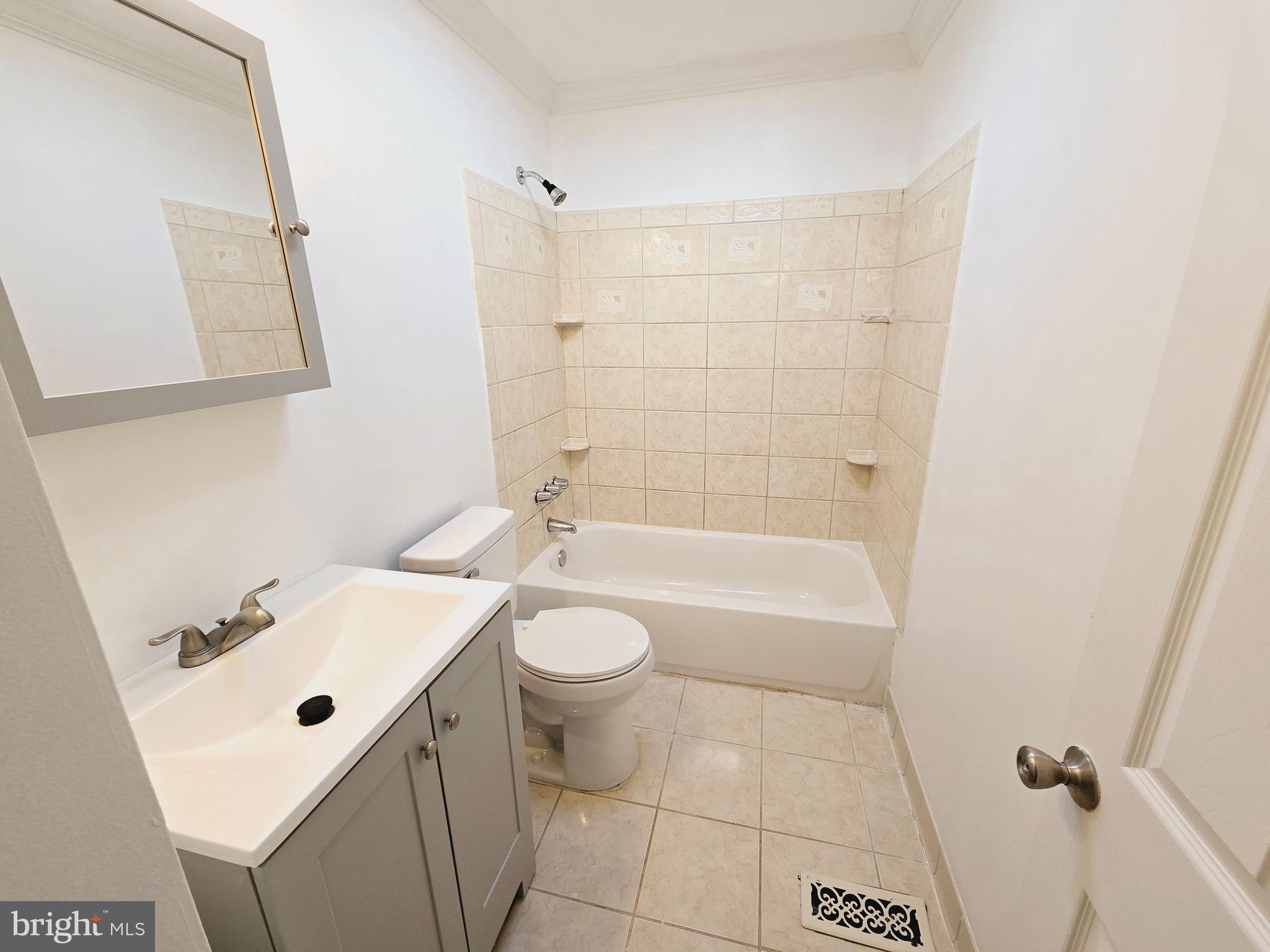 2811 Hollins Ferry Road Baltimore, MD 21230 - Photo 15 of 38 Gallery Image 15