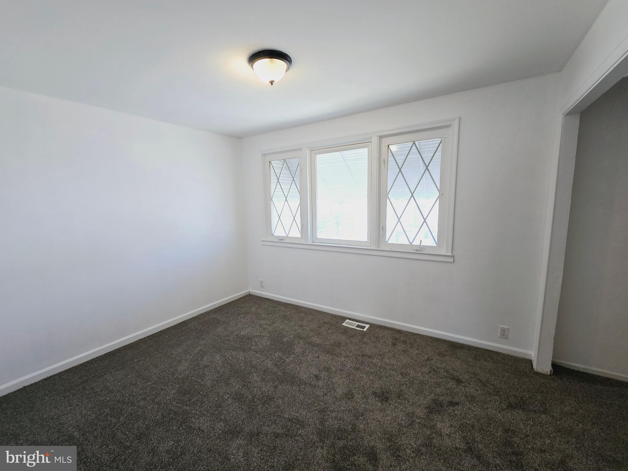 2811 Hollins Ferry Road Baltimore, MD 21230 - Photo 18 of 38 Gallery Image 18