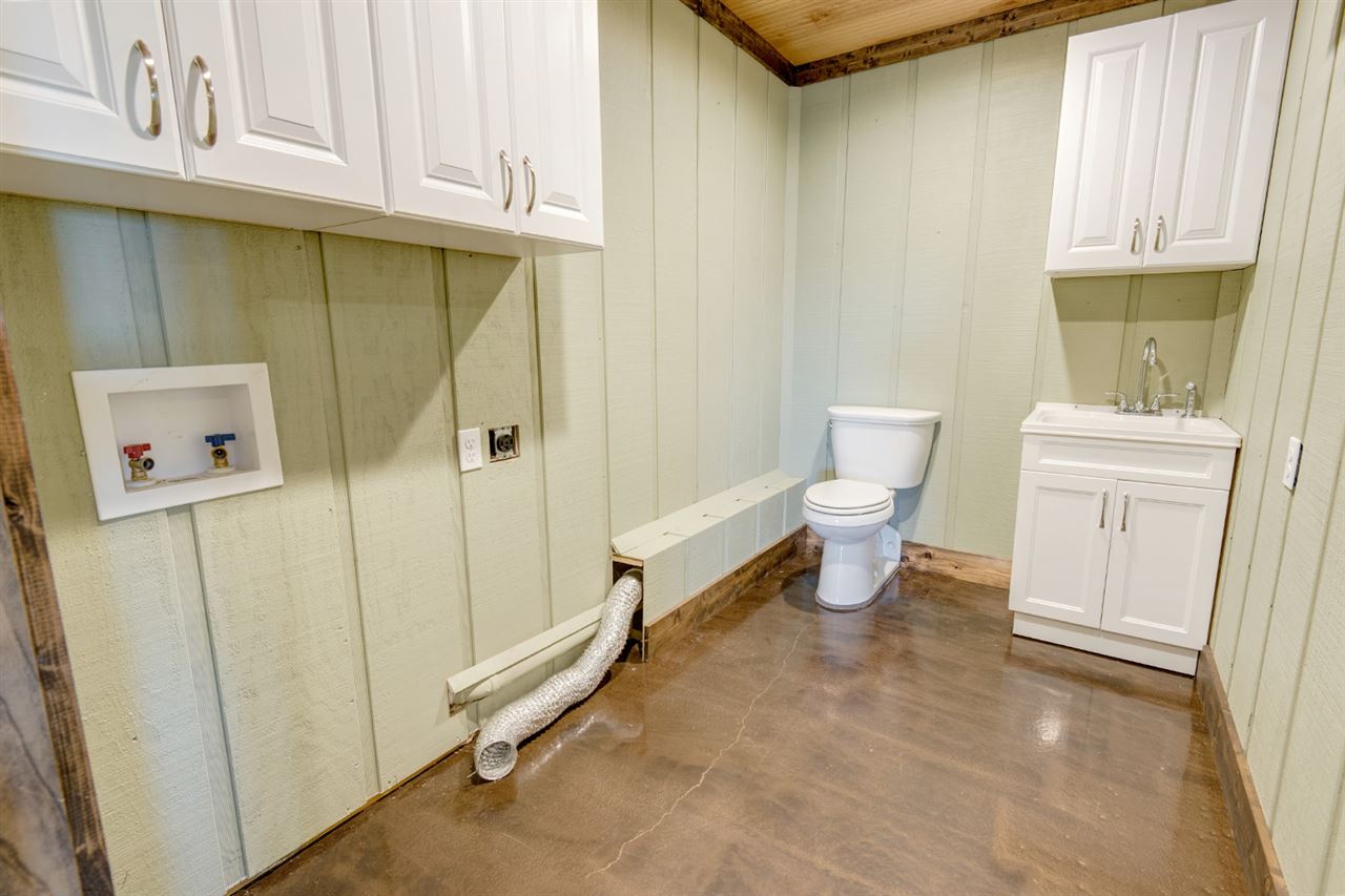 24980 Trott Lane Daphne, AL 36526 - Photo 20 of 29 Utility and 1/2 Bath