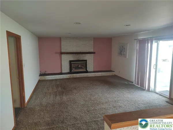 $499,900 | 1755 Peachtree Circle, Whitehall, PA 18052