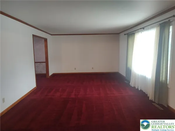 $499,900 | 1755 Peachtree Circle, Whitehall, PA 18052