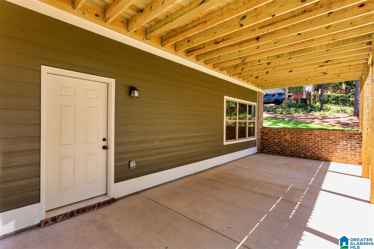 4065 South Shades Crest Road Birmingham, AL 35244 - Photo 11 of 49