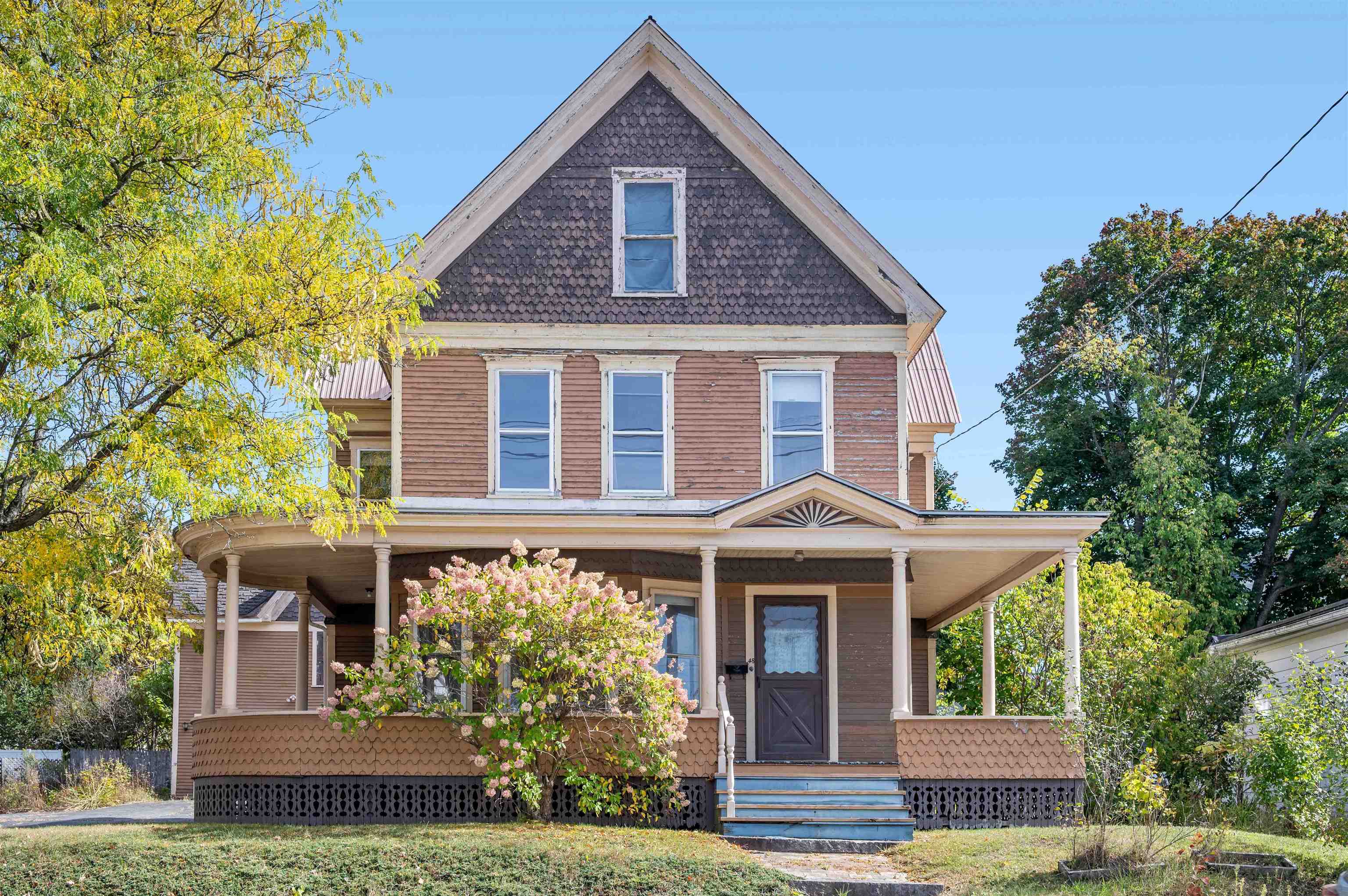 48 Perry Street Barre, VT 05641 - Photo 2 of 42