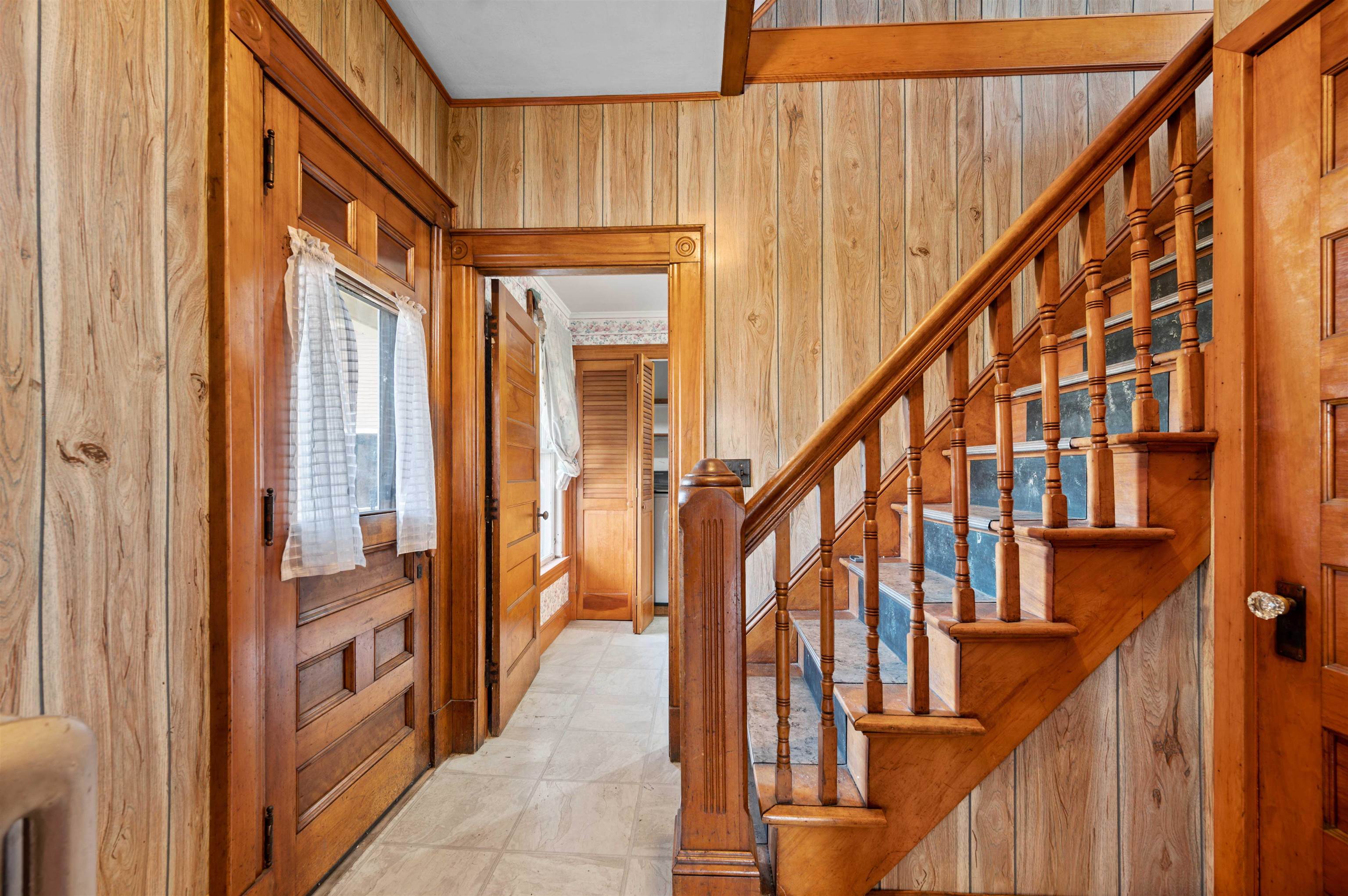 48 Perry Street Barre, VT 05641 - Photo 6 of 42