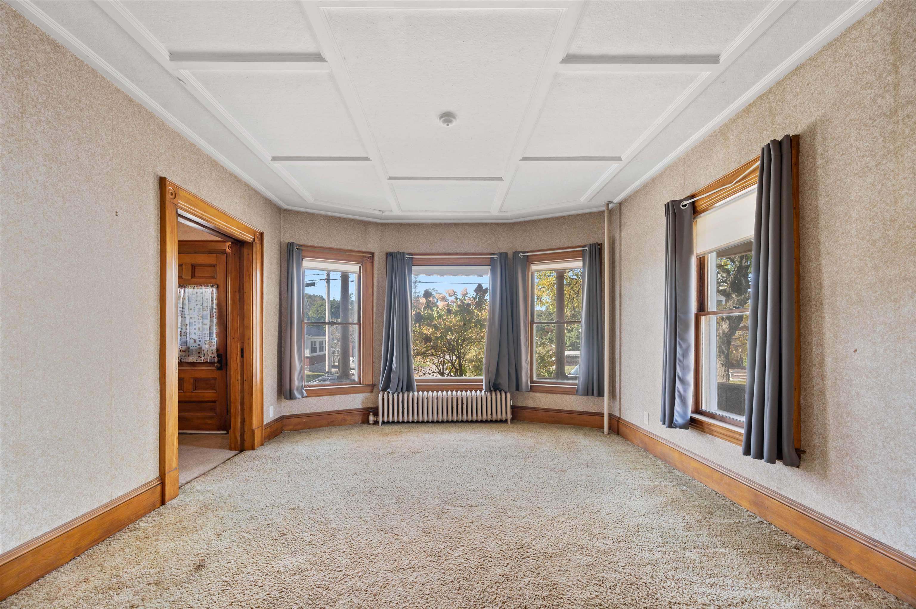 48 Perry Street Barre, VT 05641 - Photo 7 of 42