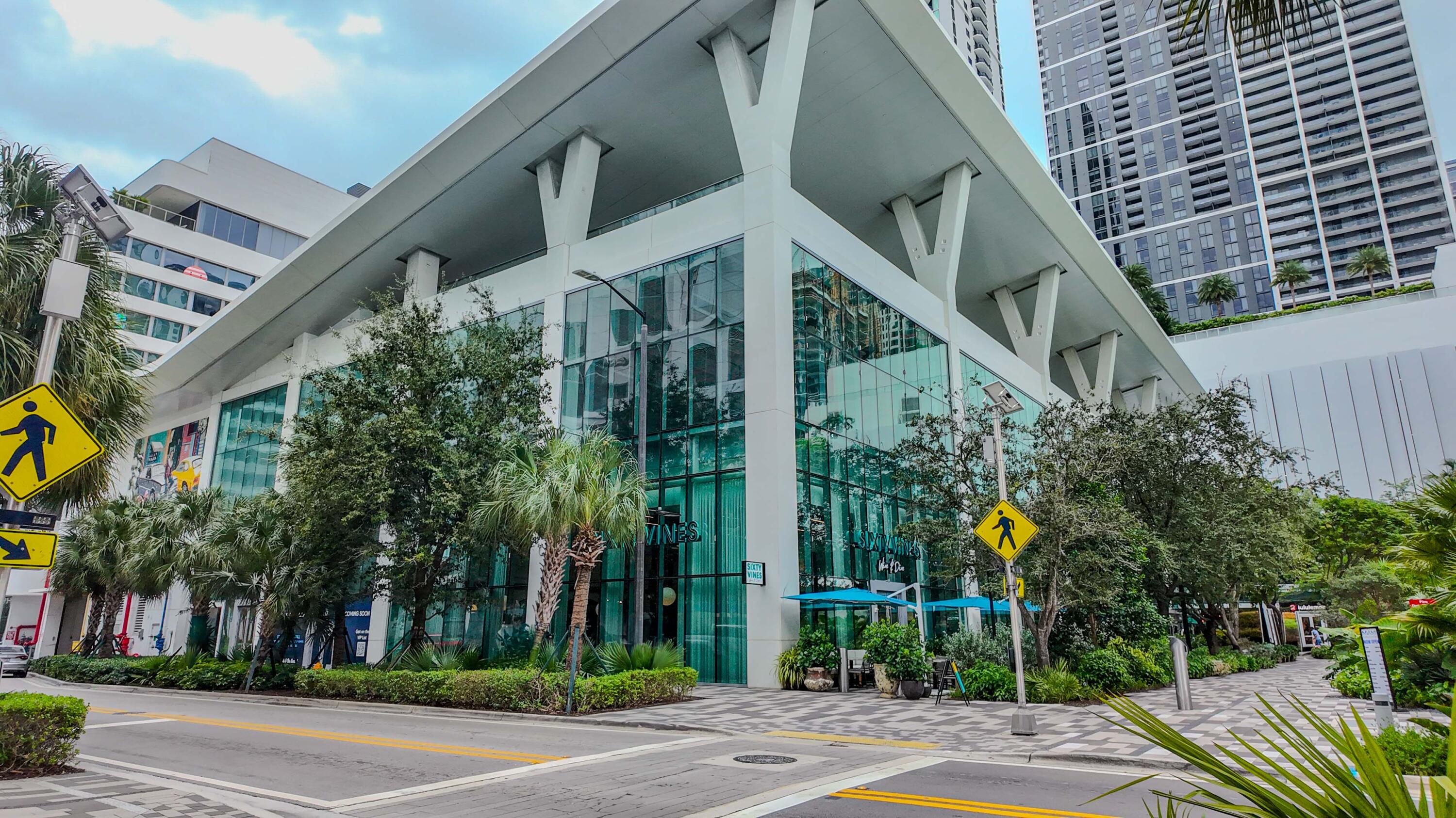 851 Northeast 1st Avenue, Unit 812 Miami, FL 33132 - Photo 11 of 84 A-11