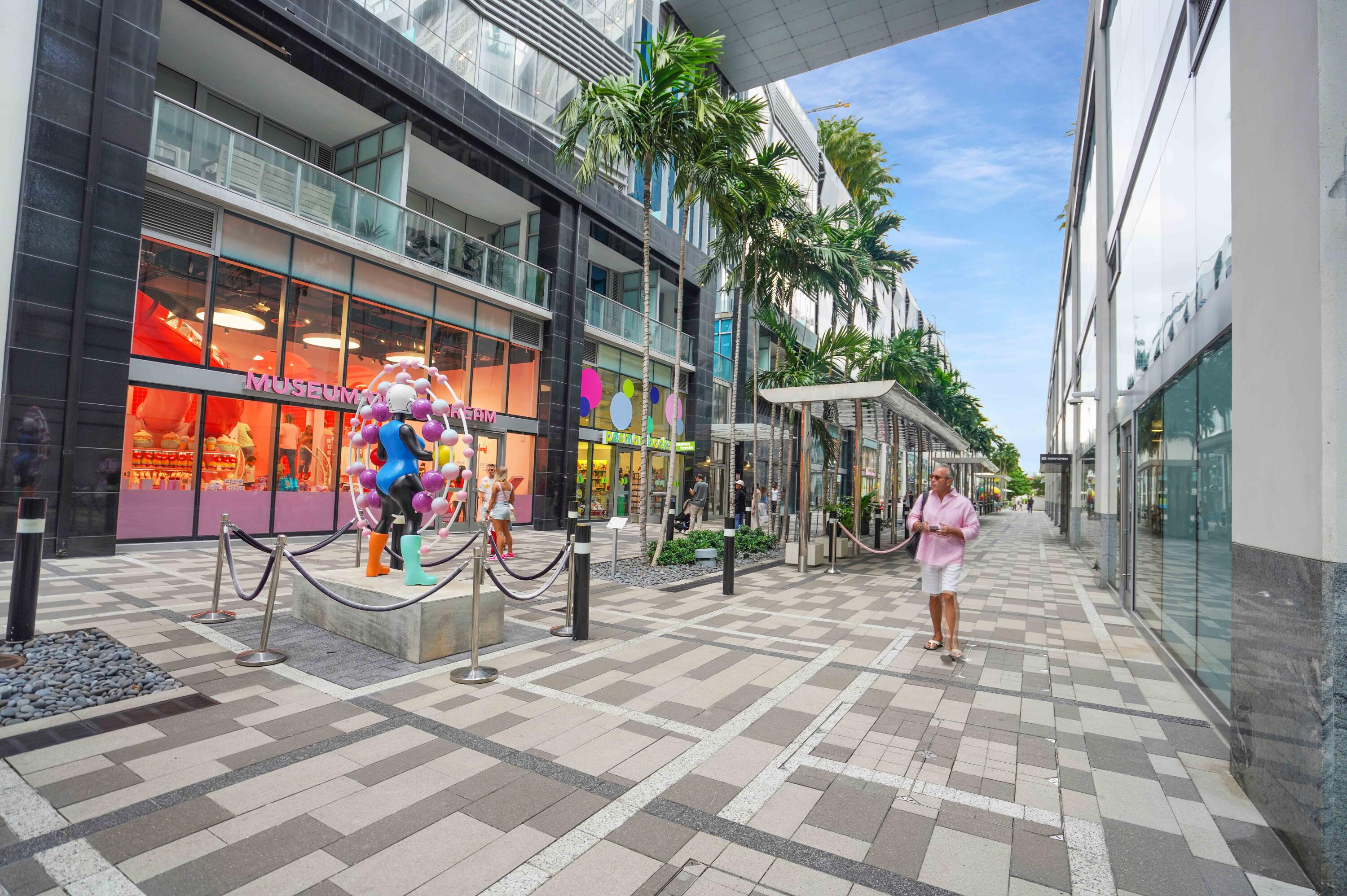 851 Northeast 1st Avenue, Unit 812 Miami, FL 33132 - Photo 58 of 84 DSC08436