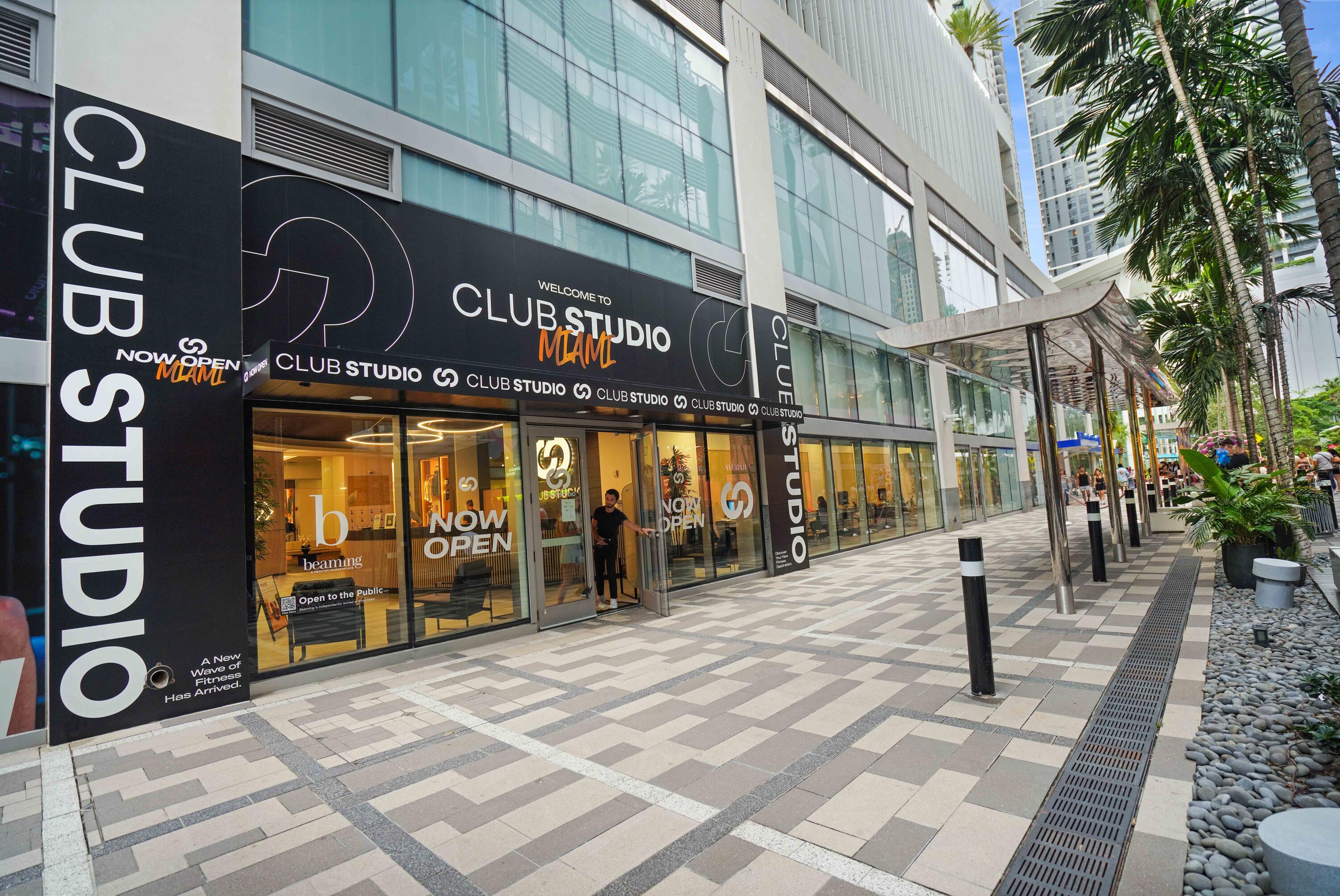 851 Northeast 1st Avenue, Unit 812 Miami, FL 33132 - Photo 67 of 84 DSC08470