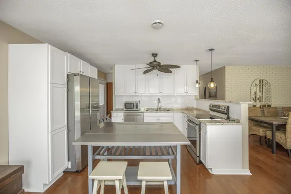 $750,000 | 70619 Sunset Boulevard, Union, MI 49130