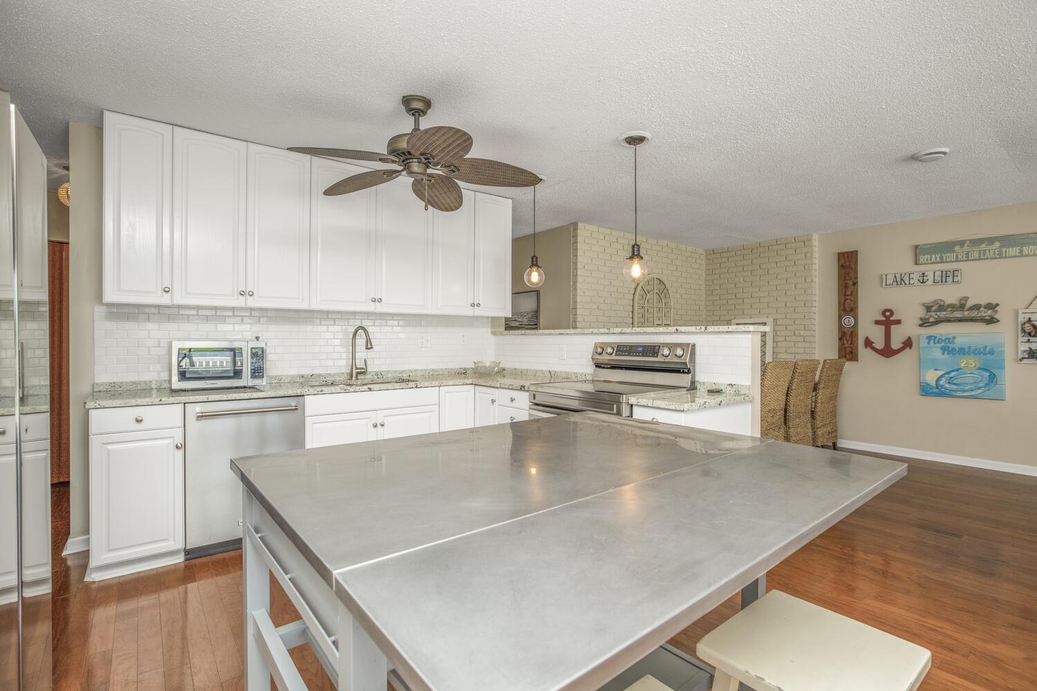 70619 Sunset Boulevard Union, MI 49130 - Photo 14 of 42 70619 Sunset Blvd Union MI-large-014-009