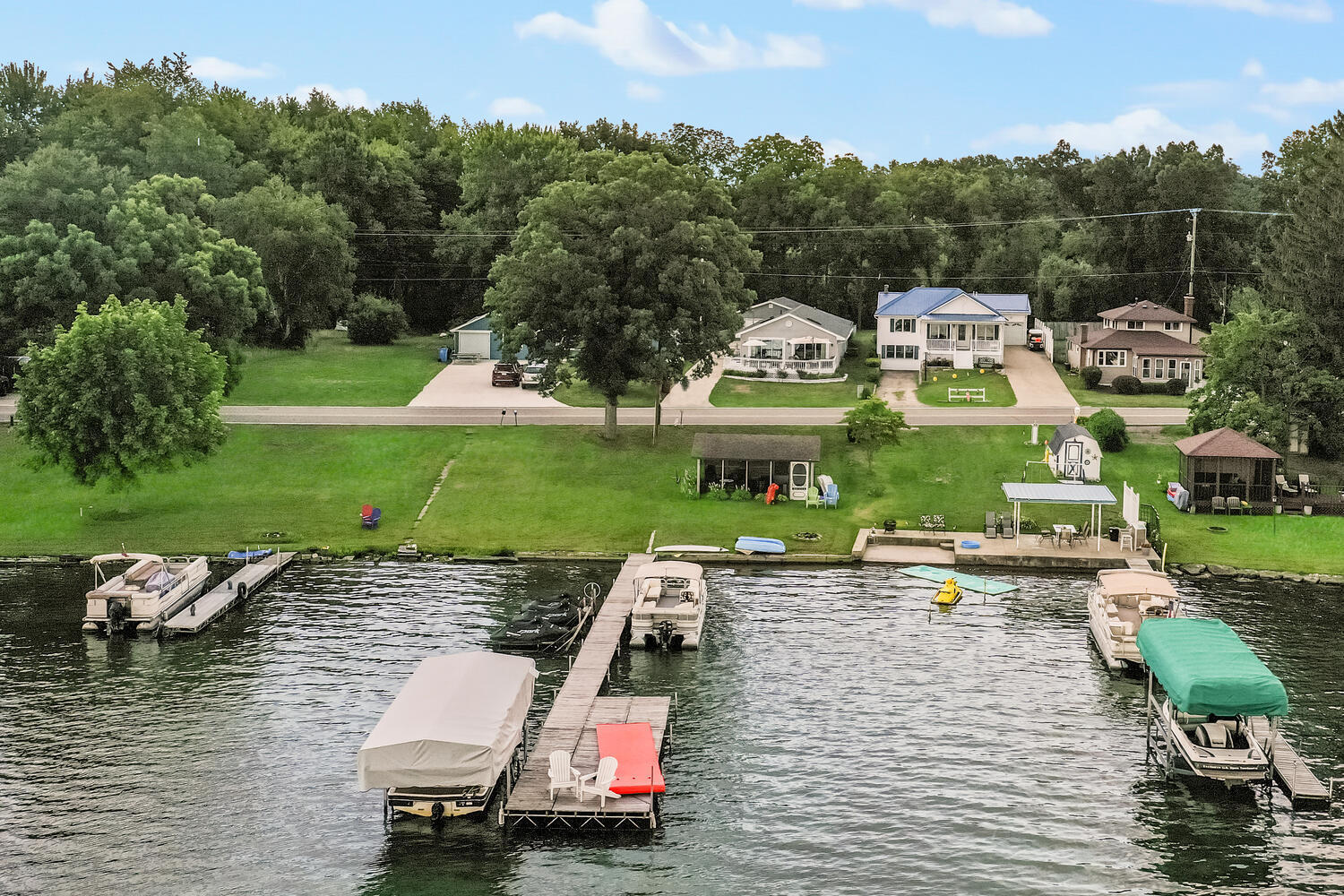70619 Sunset Boulevard Union, MI 49130 - Photo 2 of 42 70619 Sunset Blvd Union MI-large-002-005
