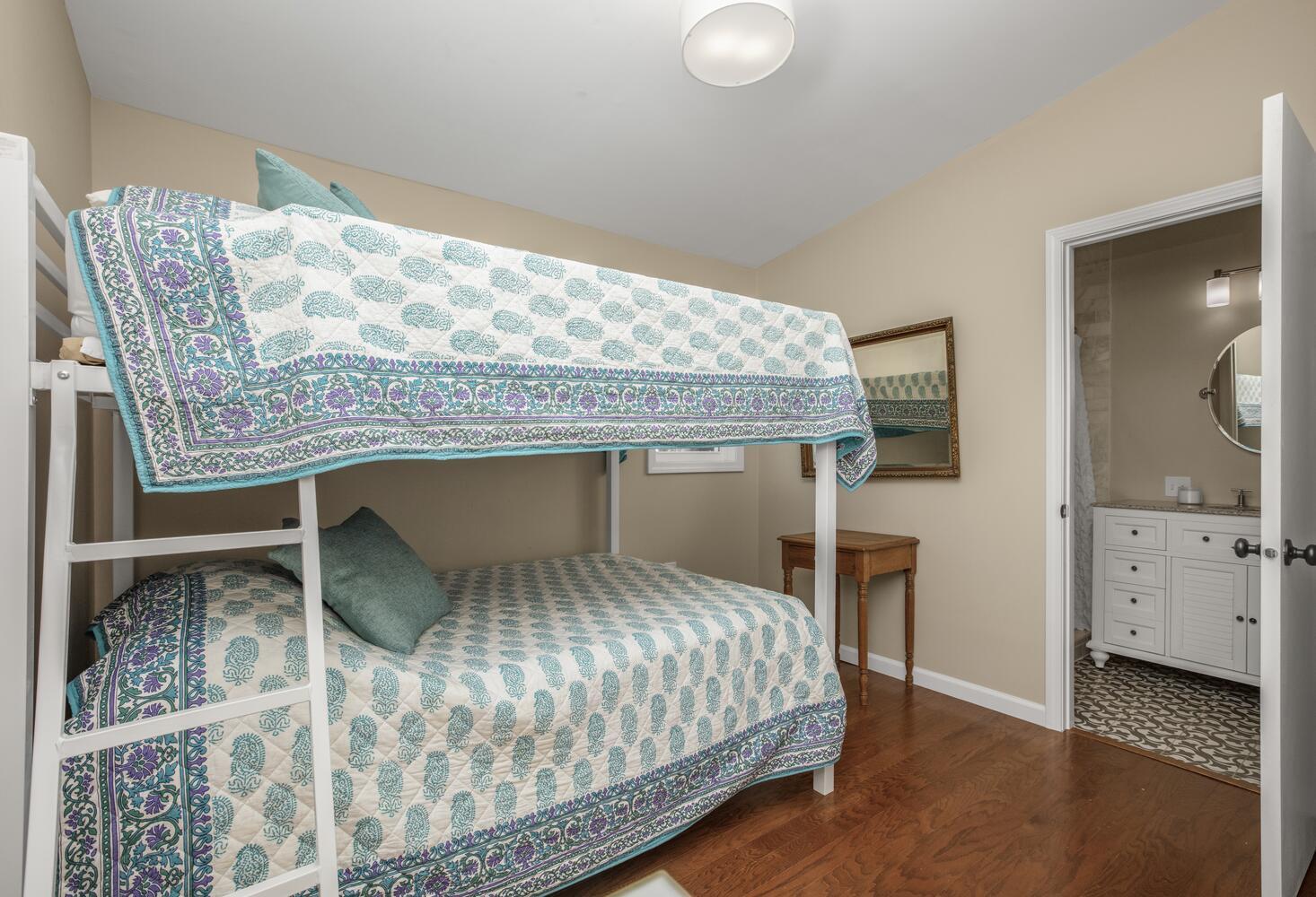 70619 Sunset Boulevard Union, MI 49130 - Photo 24 of 42 70619 Sunset Blvd Union MI-large-024-034