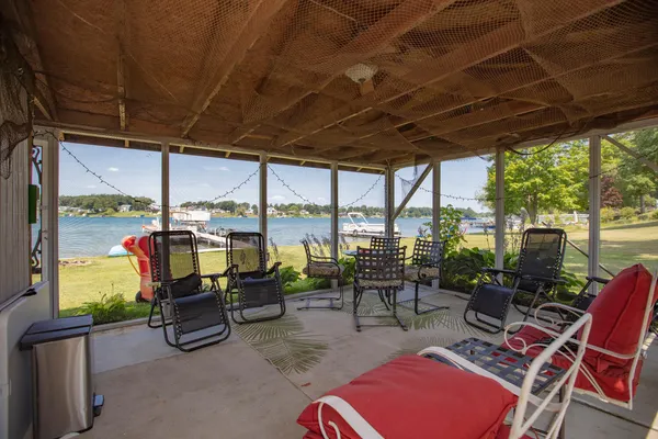 $750,000 | 70619 Sunset Boulevard, Union, MI 49130