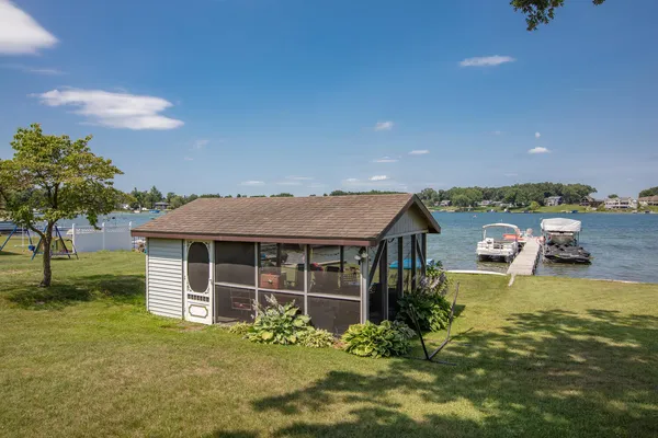 $750,000 | 70619 Sunset Boulevard, Union, MI 49130