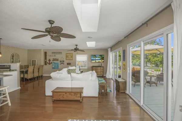 $750,000 | 70619 Sunset Boulevard, Union, MI 49130