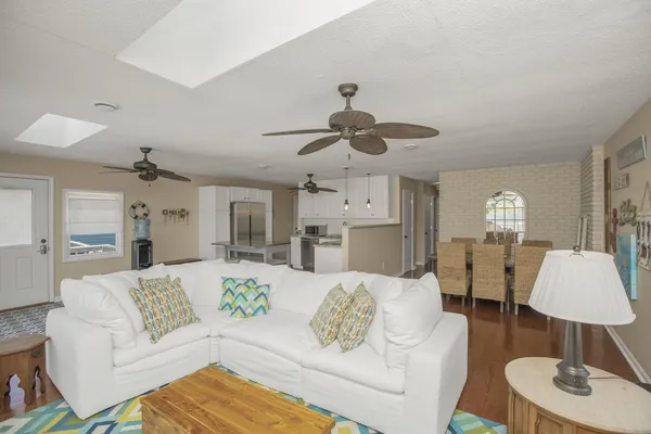 $750,000 | 70619 Sunset Boulevard, Union, MI 49130